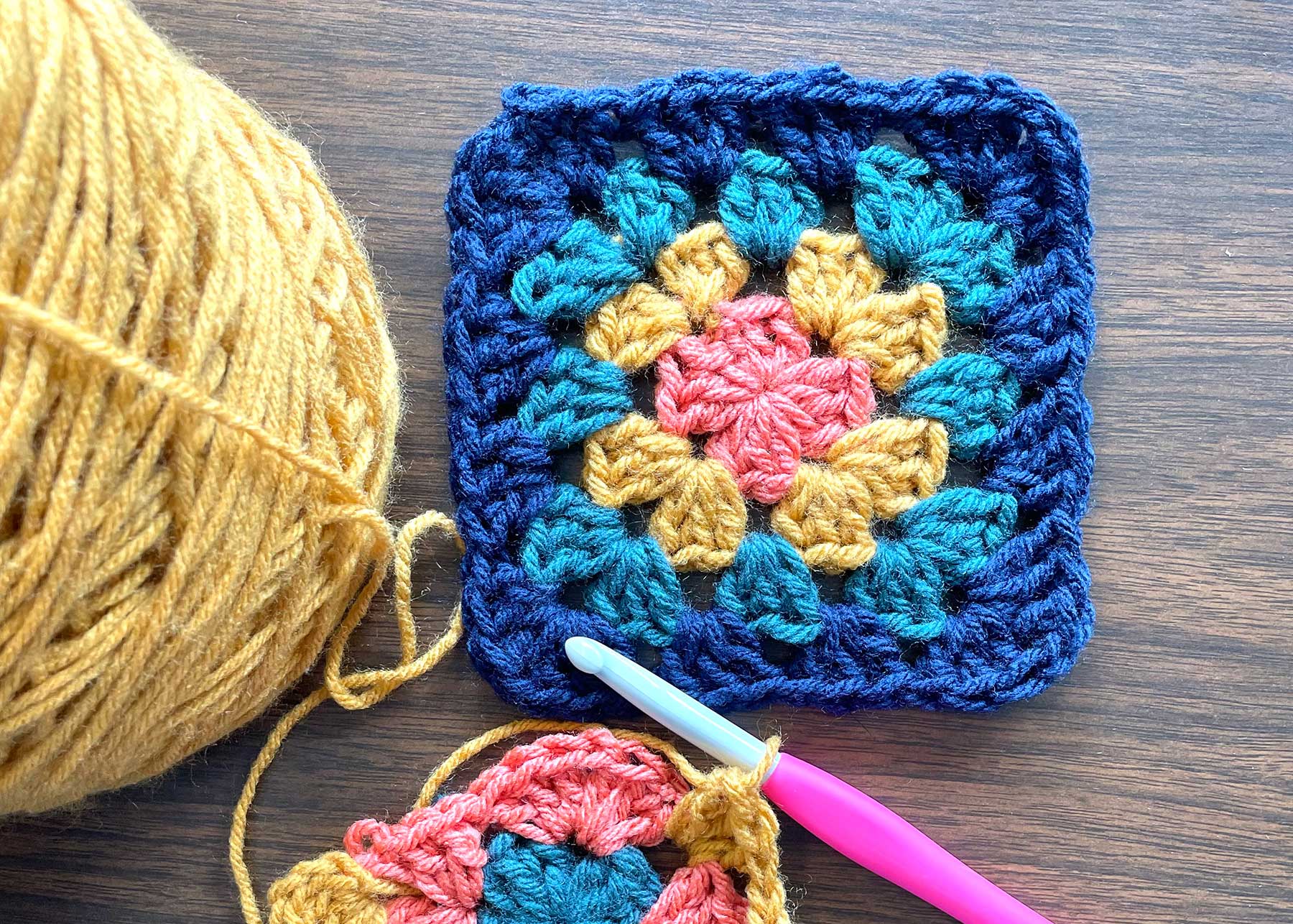 Clare V. Raffia Crochet Fob in Radish
